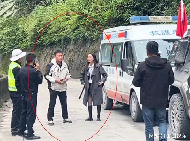 救护车拉警报旅游后续：身份旅游照流出账号已私密知情人爆料